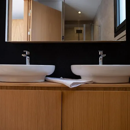 Villa Süper Lüks Havuzlu Merkezde Çeşme