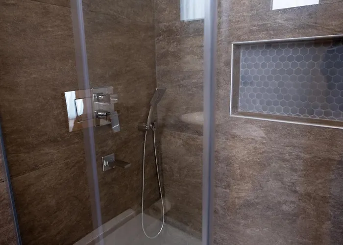 Sueper Lueks Havuzlu Merkezde Villa *